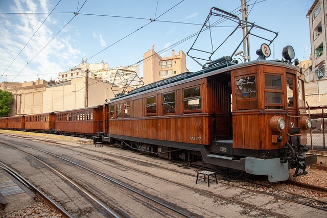 Holzstraßenbahn in Soller, Mallorca